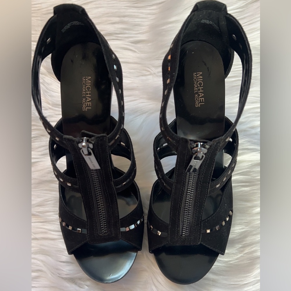 Michael Kors heels - Picture 2 of 7